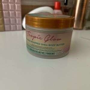 Tree Hut Tropic Glow Body Butter